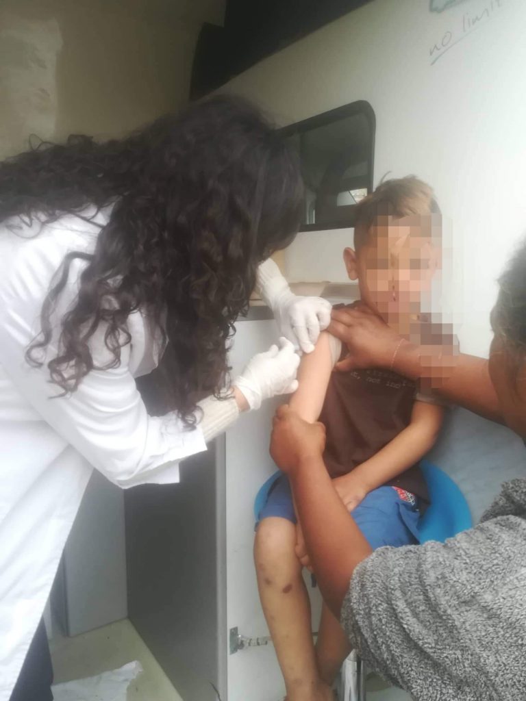 ΔΗΜΟΣ ΠΥΡΓΟΥ:Ολοκληρώθηκε η παιδιατρική εξέταση και εμβολιασμός παιδιών ΡΟΜΑ